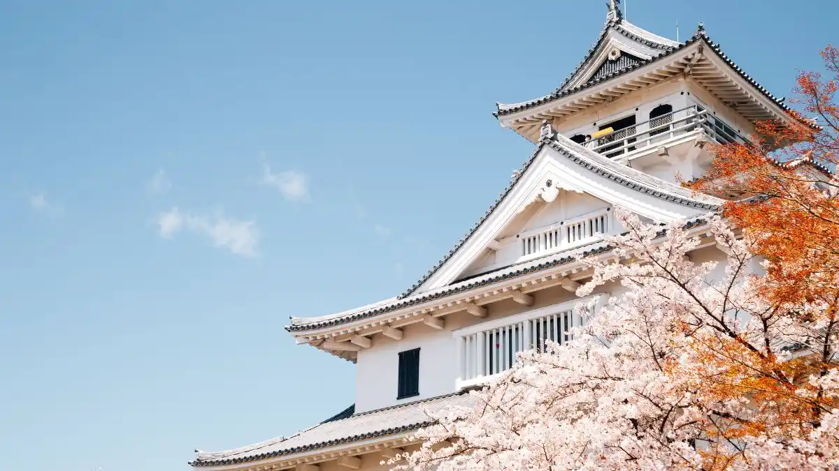 攻城旅｜アクセス・モデルコース・周辺観光・宿泊ガイド