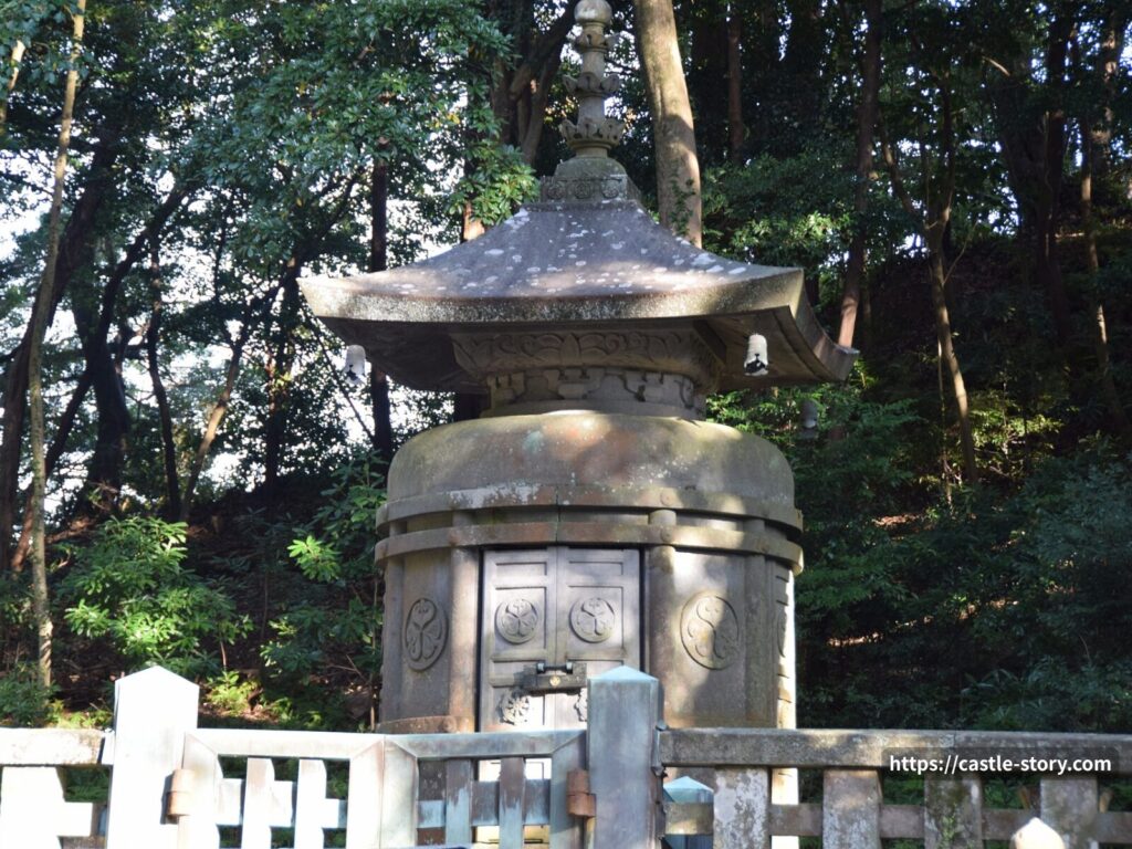 神廟（家康公の墓所）