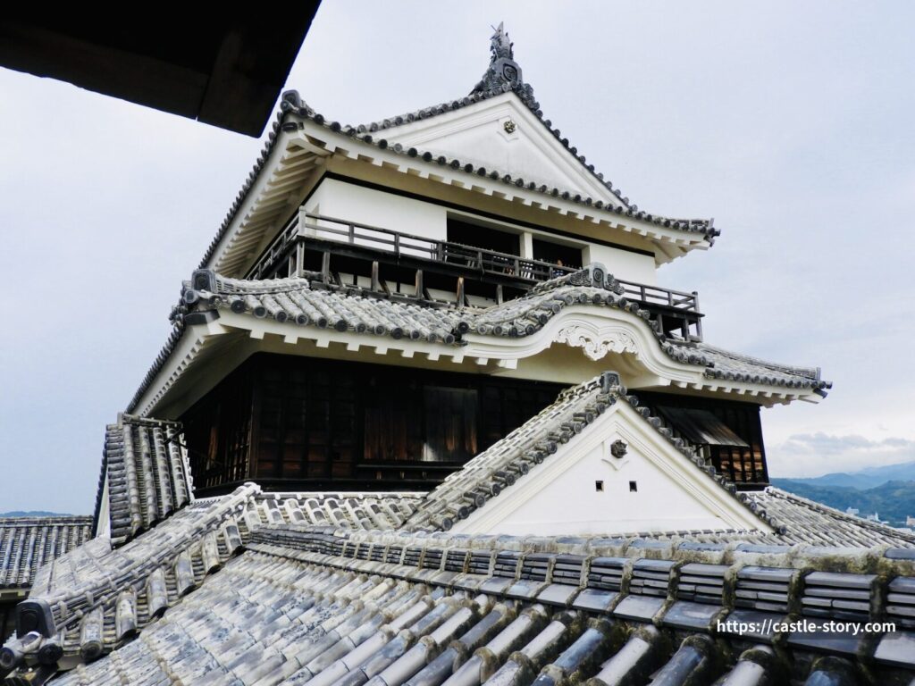 松山城の天守閣