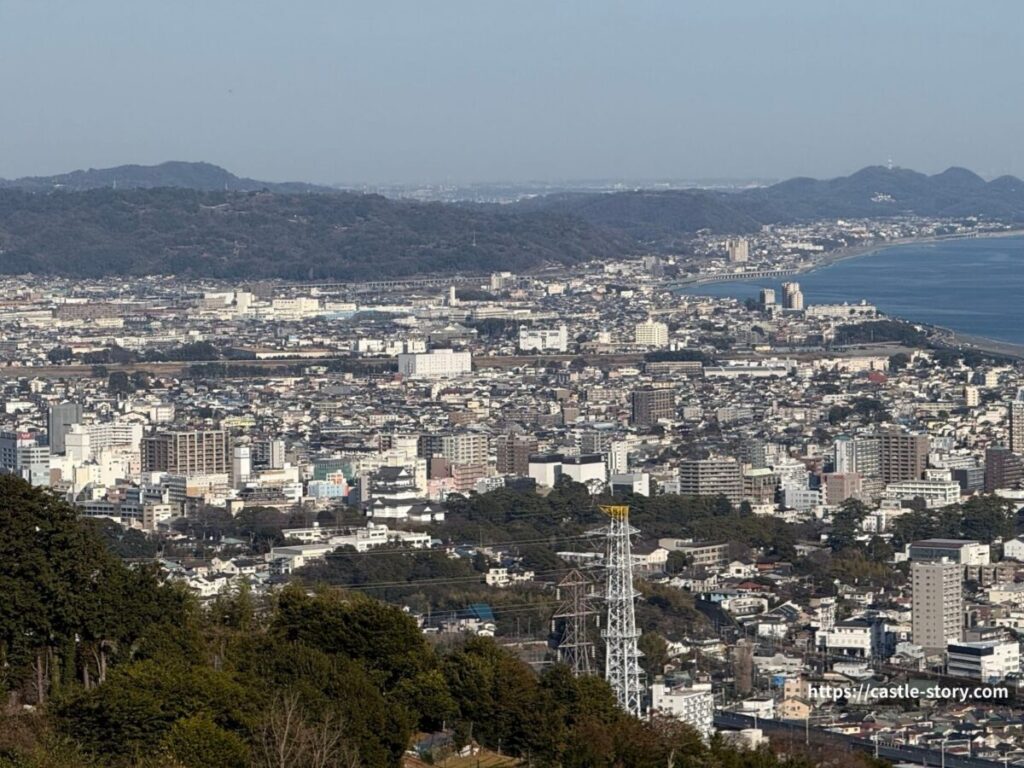 石垣一夜城から見た小田原城