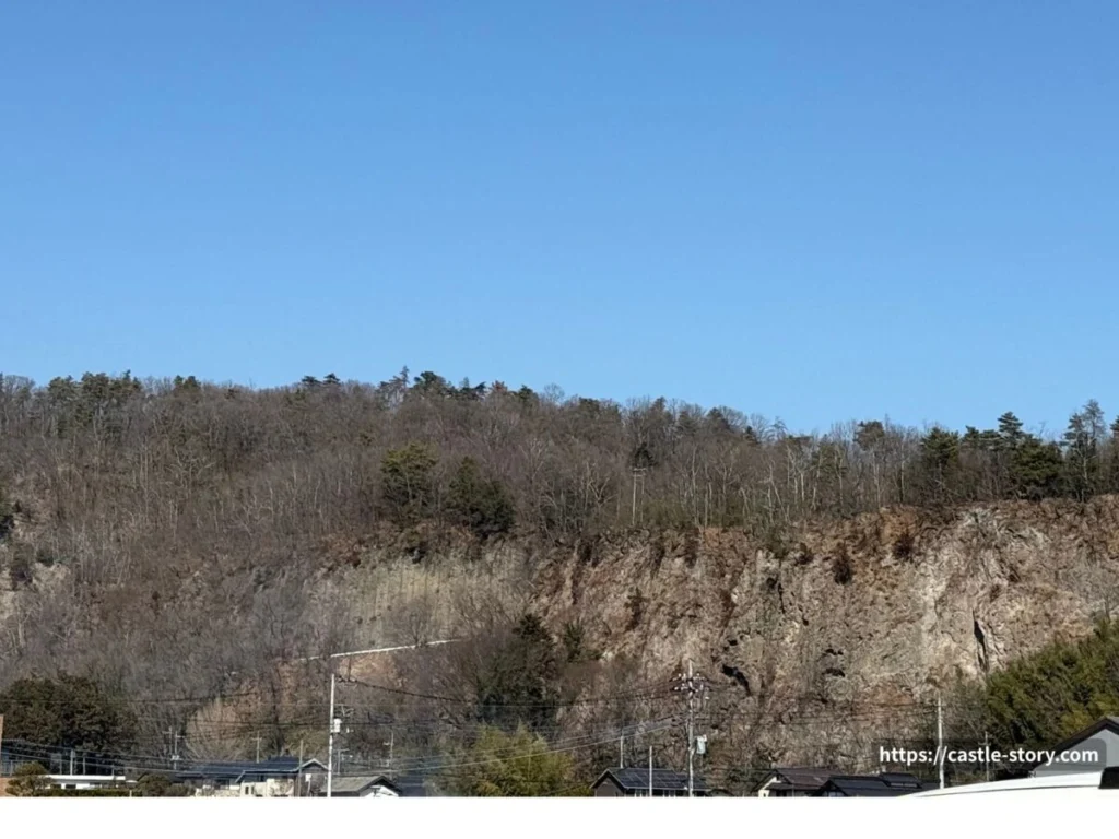 国道20号からみた七岩里