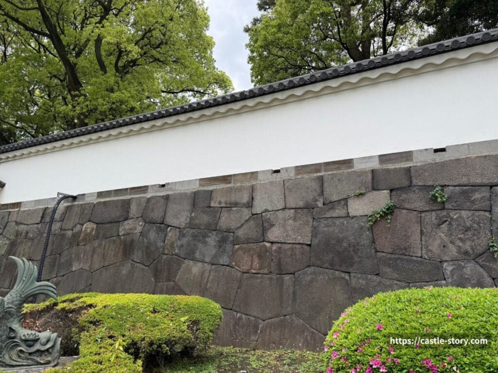 大手門の石垣