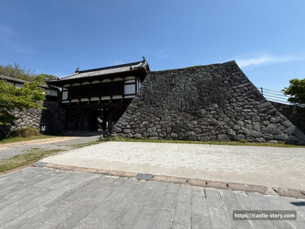大手門