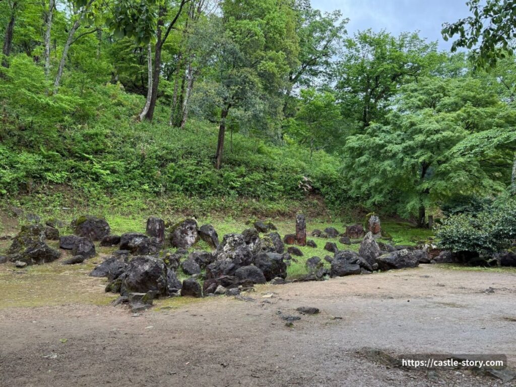湯殿跡庭園