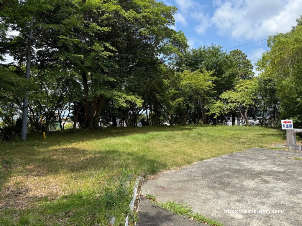 掛川古城の駐車場